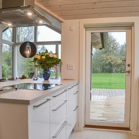 Vakantiehuis Nice In W/ 3 Bedrooms